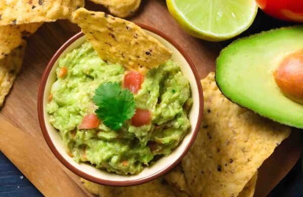 Guacamole con microgreens